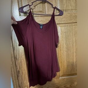 Cut out shoulder shirt